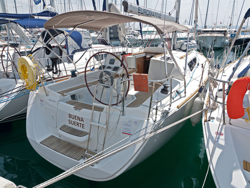 Jeanneau 33 Buena Suerte