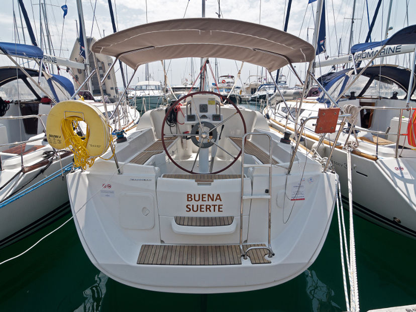 Jeanneau 33 Buena Suerte