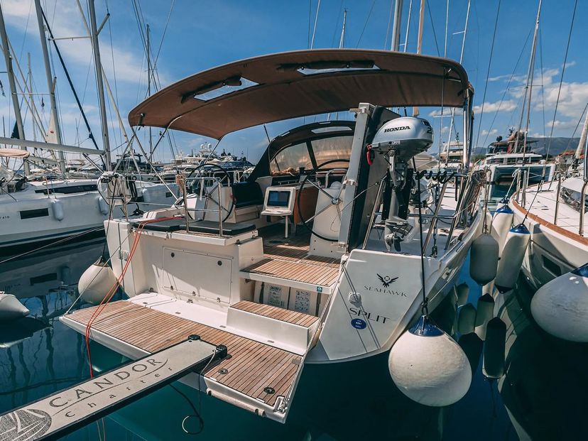 Dufour Yachts GRAND Sea  Hawk 