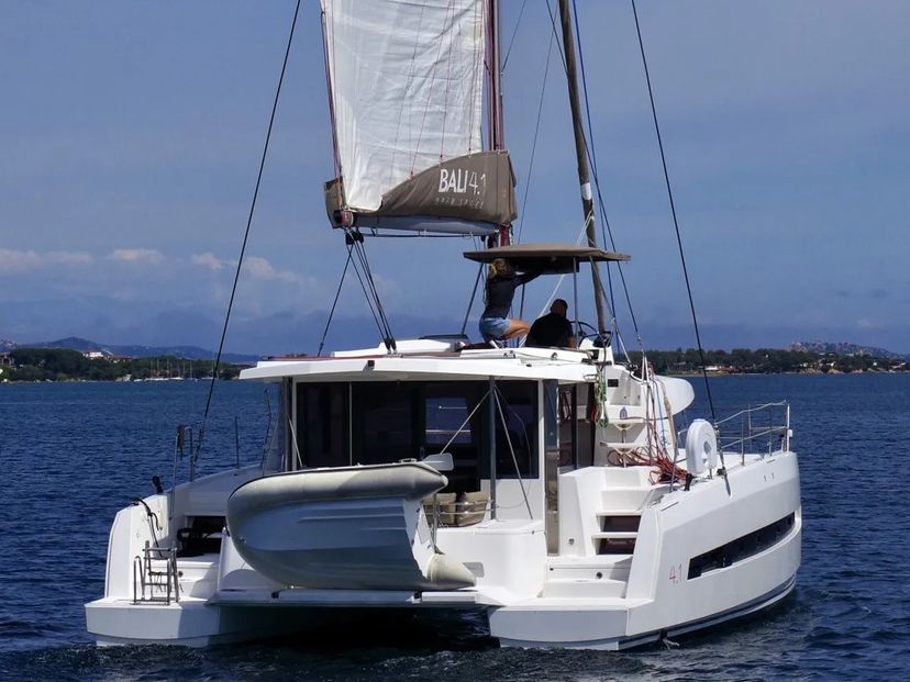 Bali Catamarans 4.1 Dafne - Water maker, Solar Panel