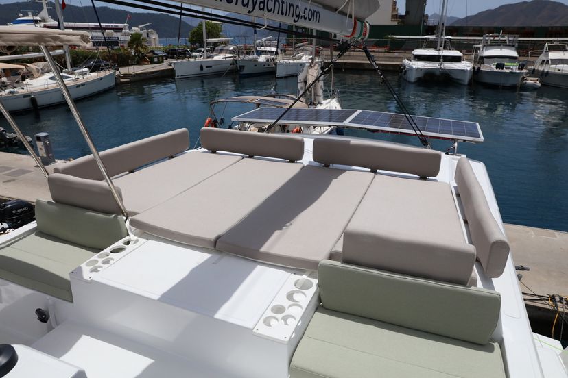 Bali Catamarans CATSPACE Vargas