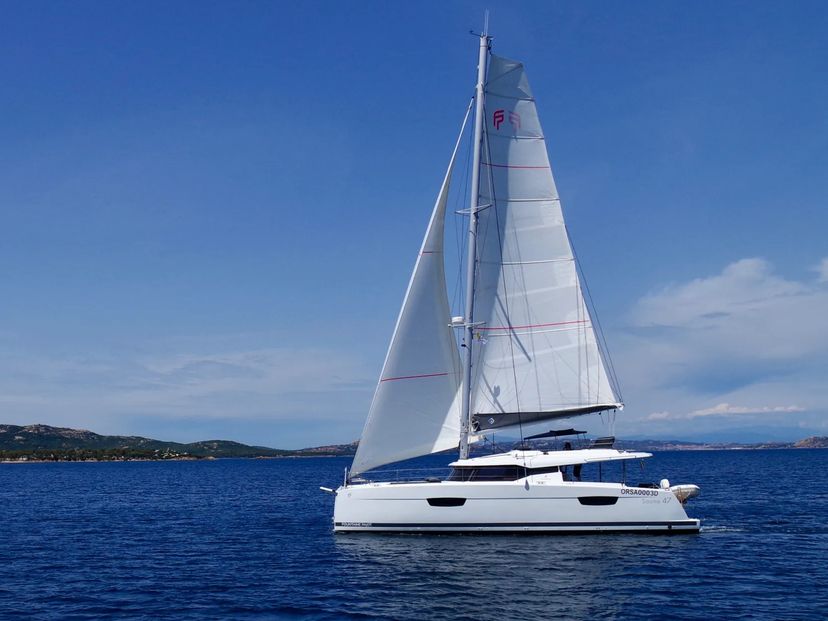 Fountaine Pajot 47 ORSA 3- A/C, Generator, Water maker