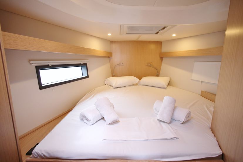 Bavaria Yachtbau C42 Oktana (Pax 8)