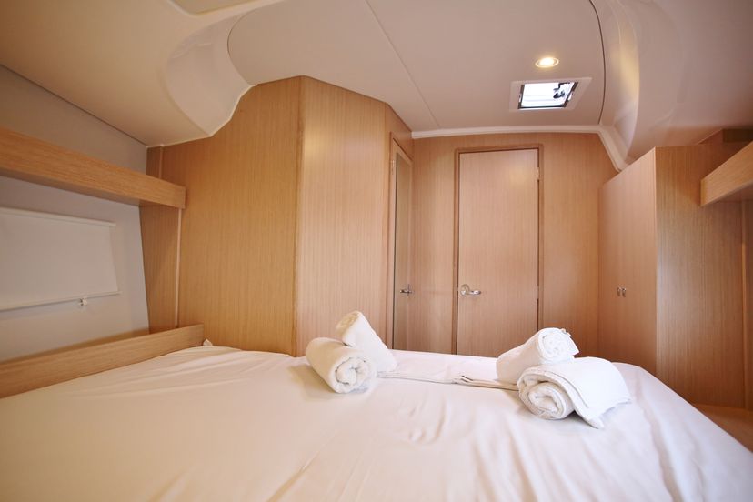 Bavaria Yachtbau C42 Oktana (Pax 8)