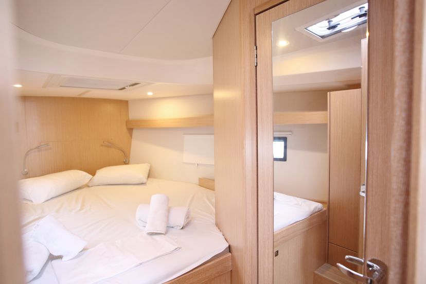 Bavaria Yachtbau C42 Oktana (Pax 8)