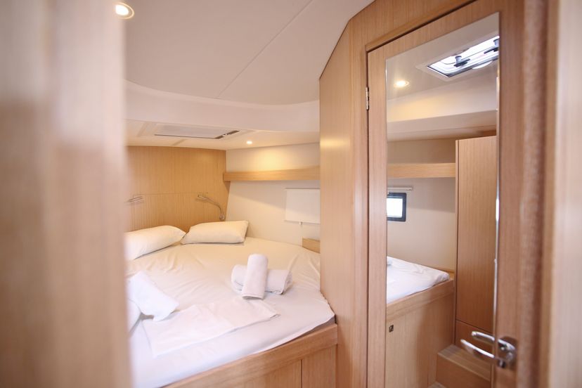 Bavaria Yachtbau C42 Oktana (Pax 8)