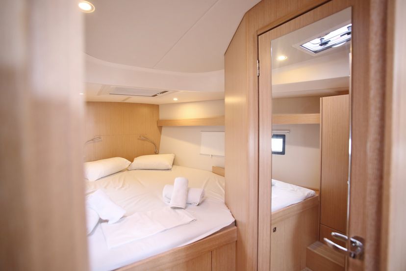 Bavaria Yachtbau C42 Oktana (Pax 8)