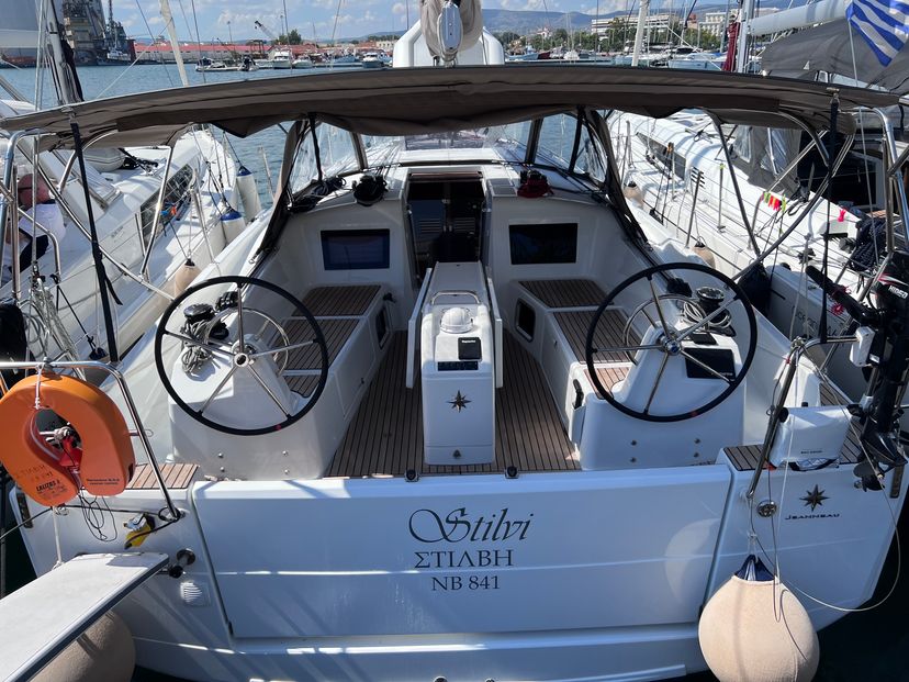 Jeanneau 410 Stilvi