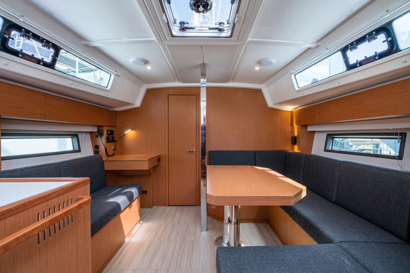 Bavaria Yachtbau C42 Rosario