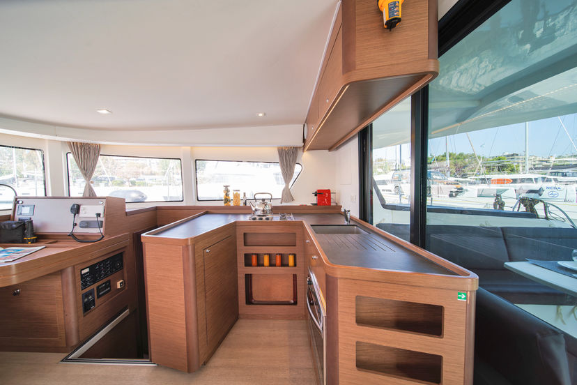 Lagoon 42 Karteria
