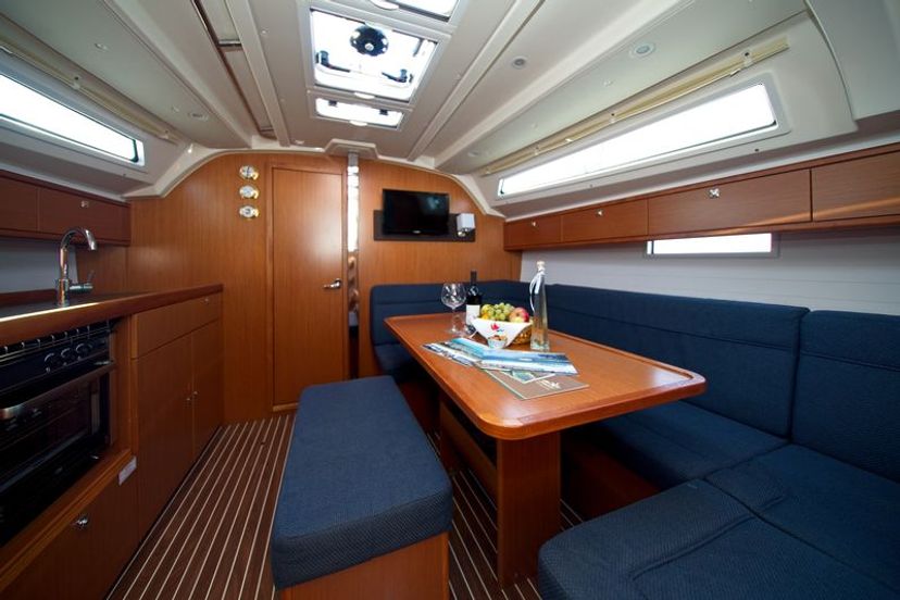 Bavaria Yachtbau CRUISER 41 MH 60