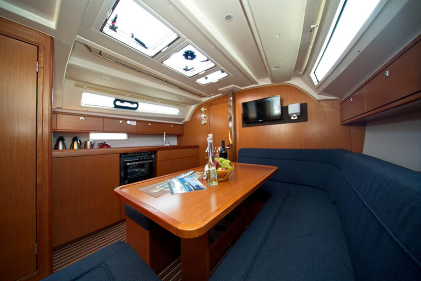 Bavaria Yachtbau CRUISER 41 MH 63