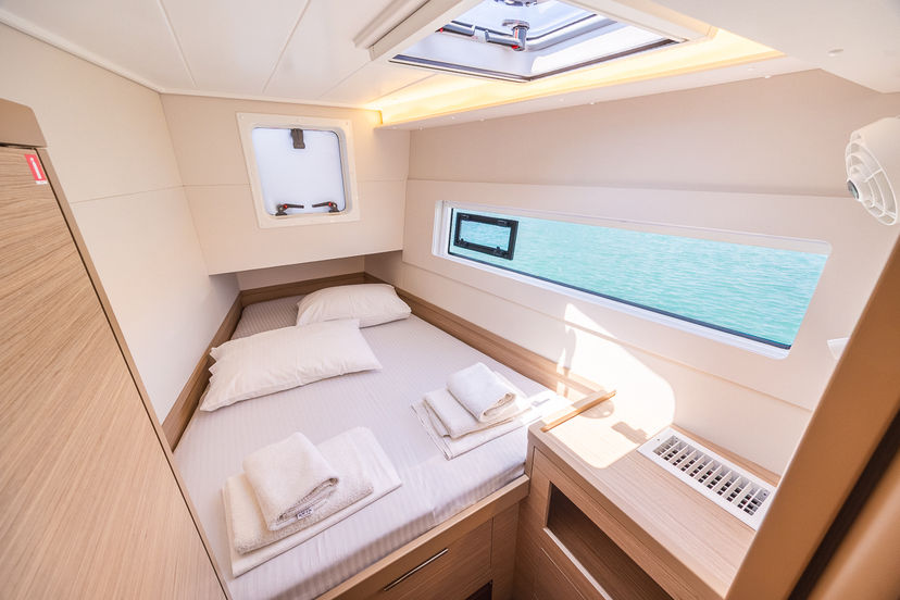 Lagoon 40 Deva