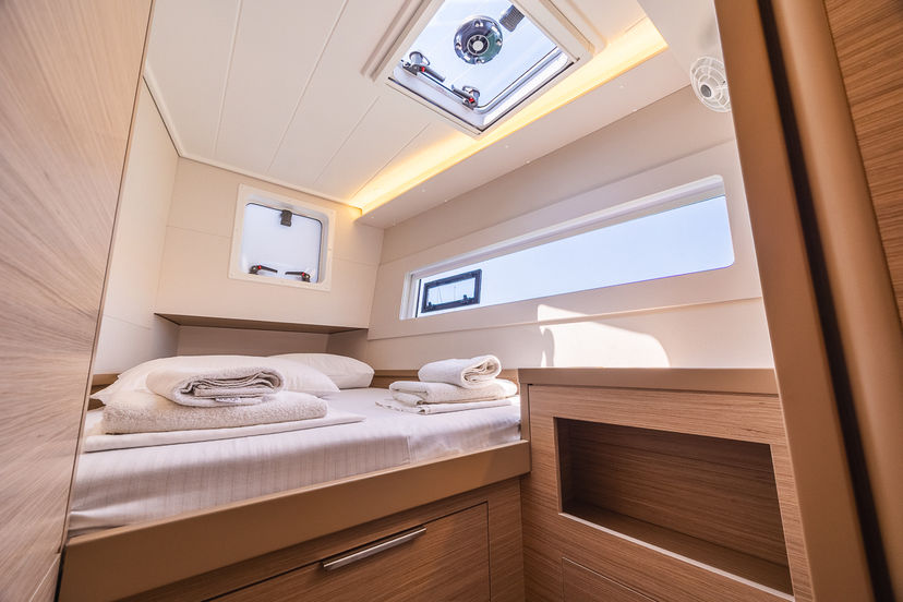 Lagoon 40 Deva