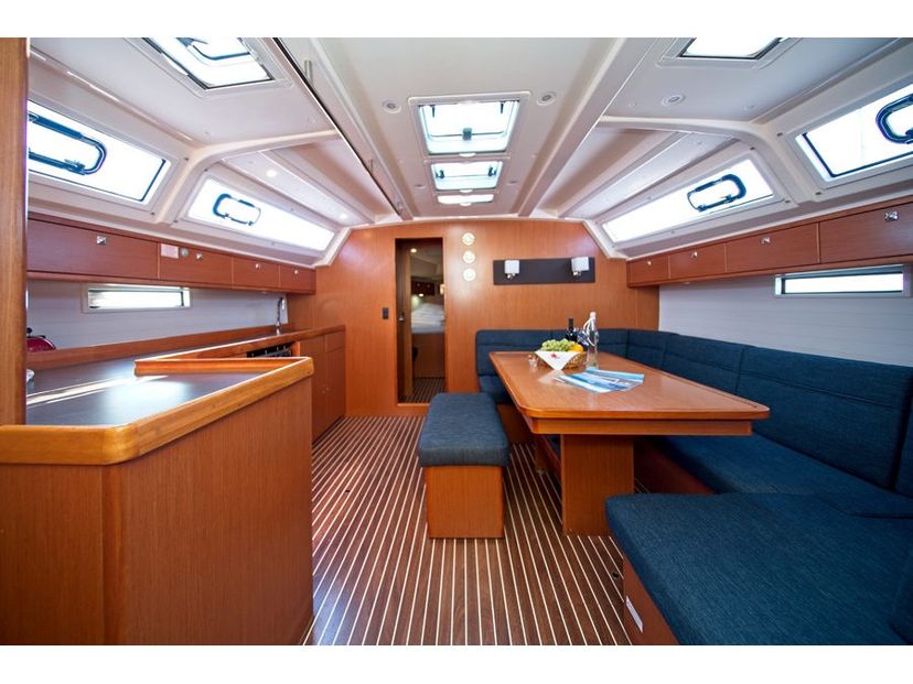 Bavaria Yachtbau 46 MH 54