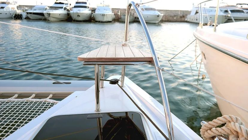 Fountaine Pajot 40 E Varka
