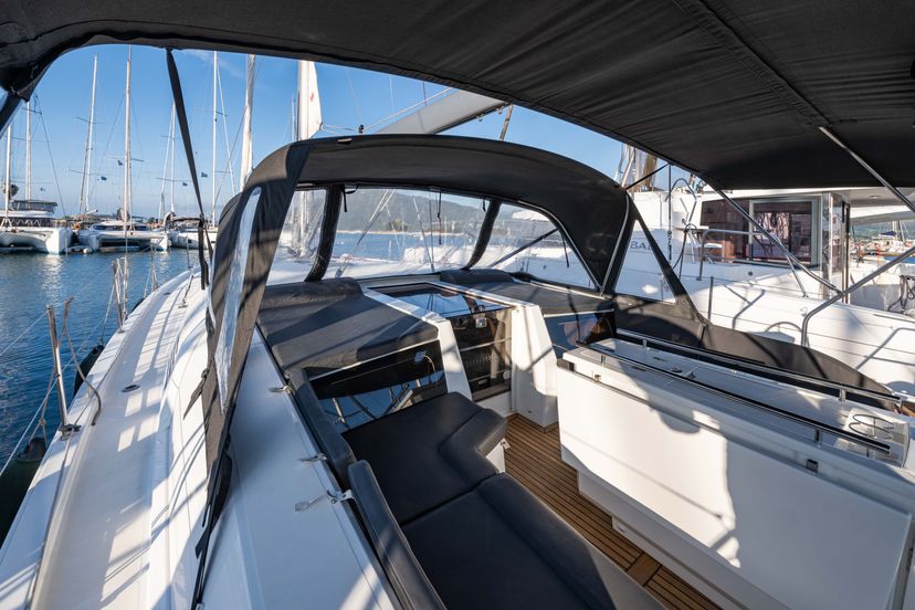 Beneteau OCEANIS 46.1 Espere