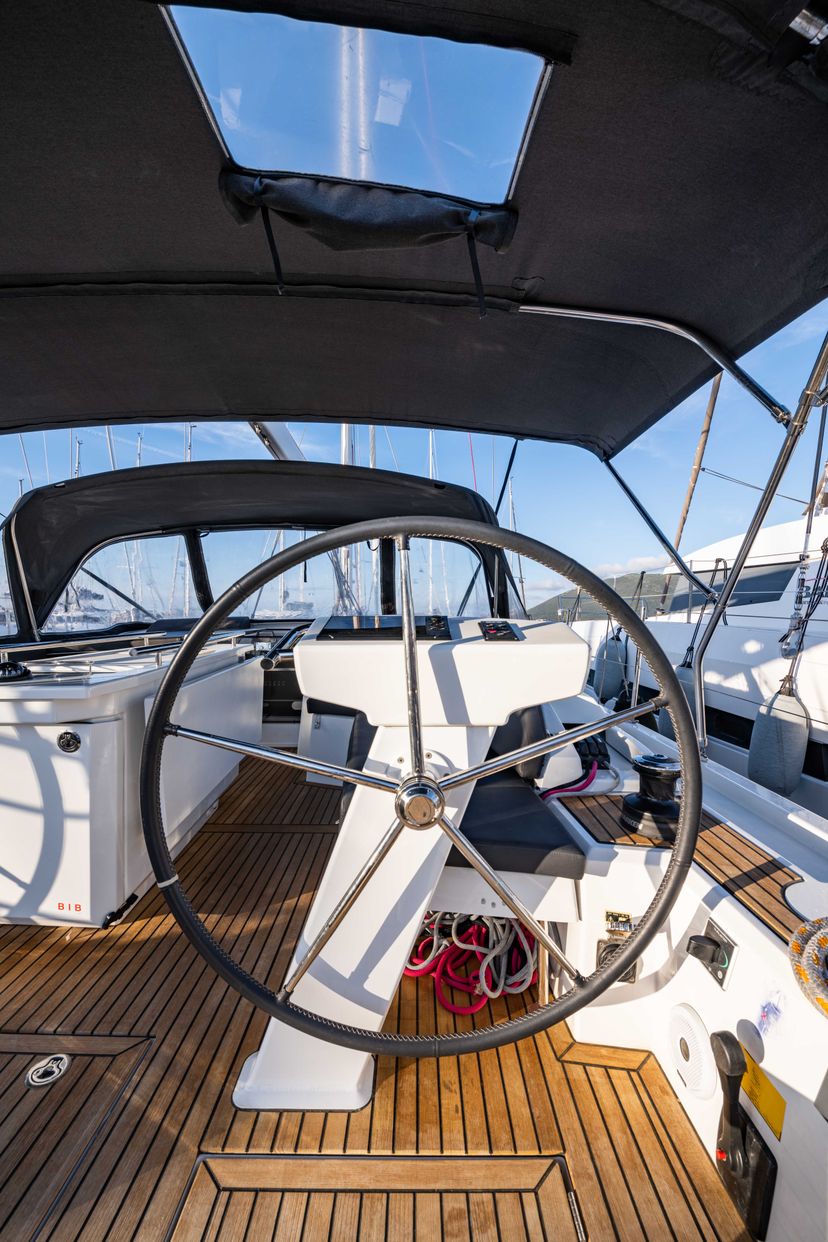 Beneteau OCEANIS 46.1 Espere