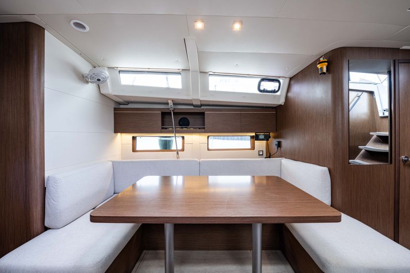 Beneteau OCEANIS 46.1 Espere