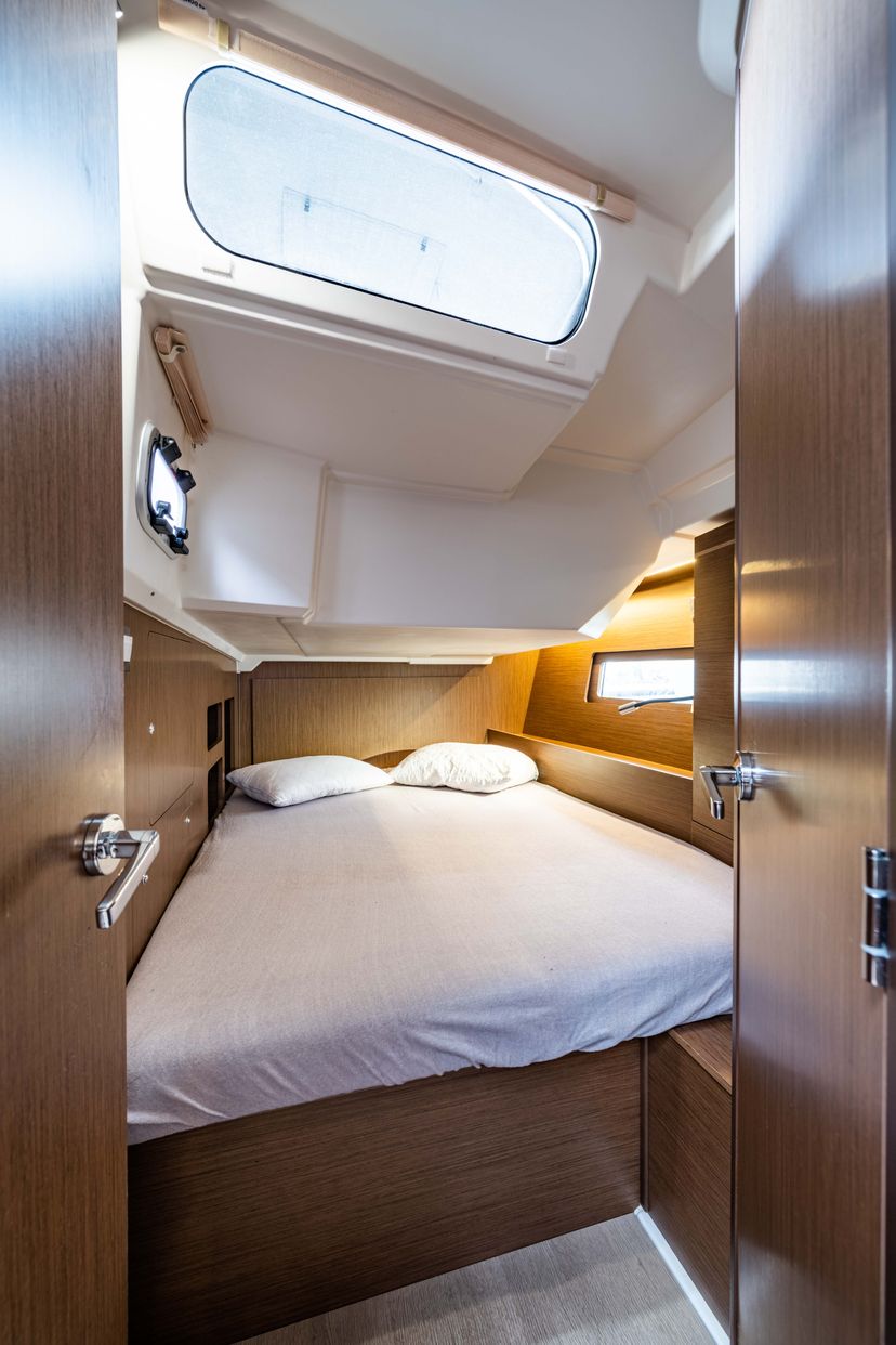Beneteau OCEANIS 46.1 Espere
