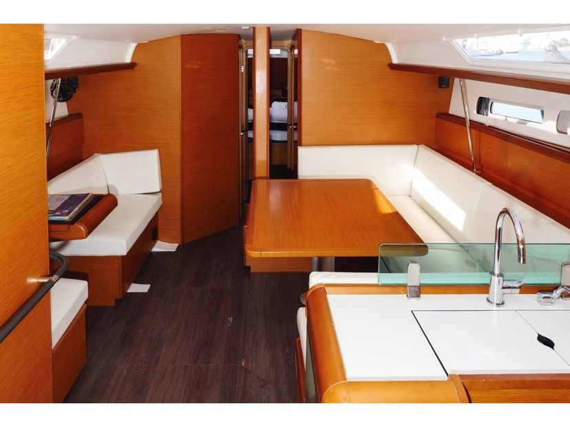 Jeanneau 49 TORTUGA