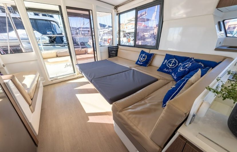 Bali Catamarans 4.1 Lady Dasi