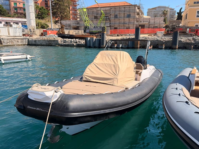 Ranieri Cayman 28.0