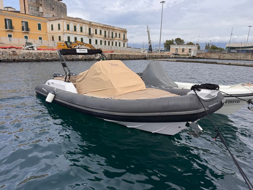 Ranieri Cayman 28.0