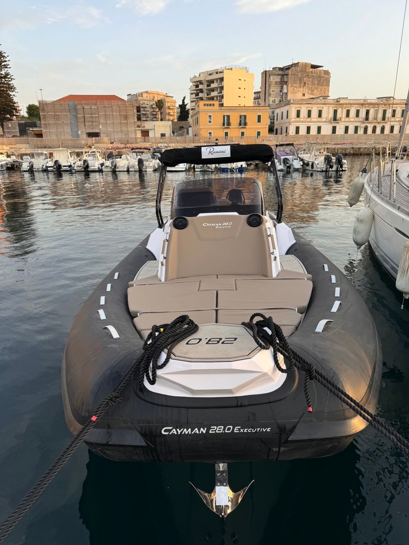 Ranieri Cayman 28.0