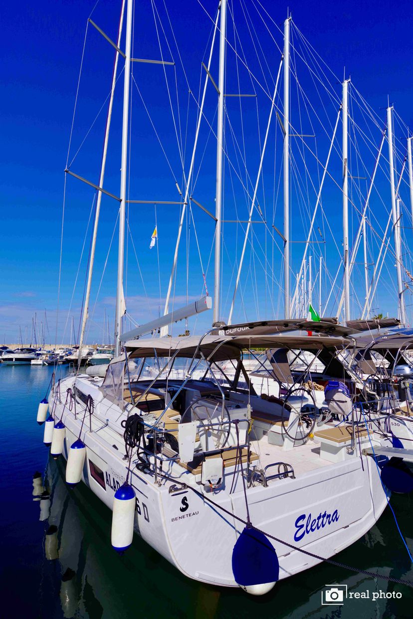 Beneteau OCEANIS 51.1 Elettra -  Water maker, Solar Panel
