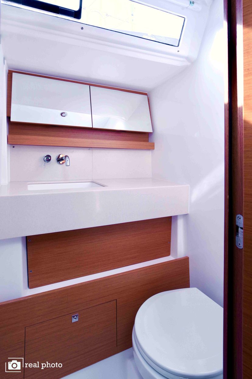 Dufour Yachts 47 Fortuna  - Water maker, Solar Panel