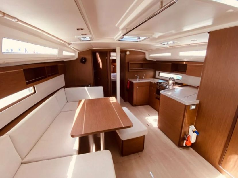 Beneteau 40 Yello