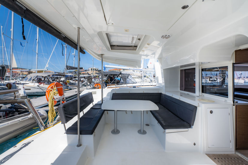 Lagoon 45 Wander