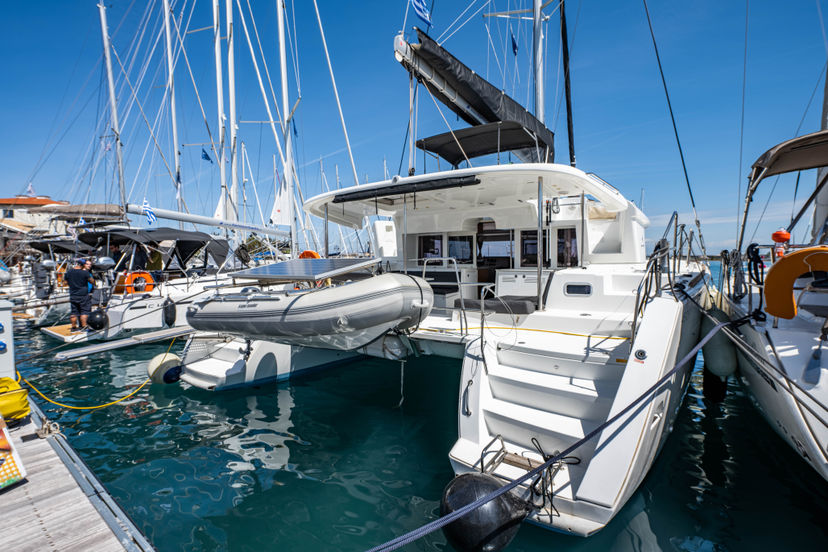 Lagoon 45 Wander