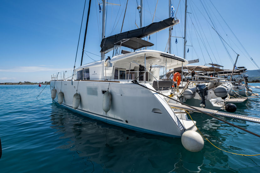 Lagoon 45 Wander