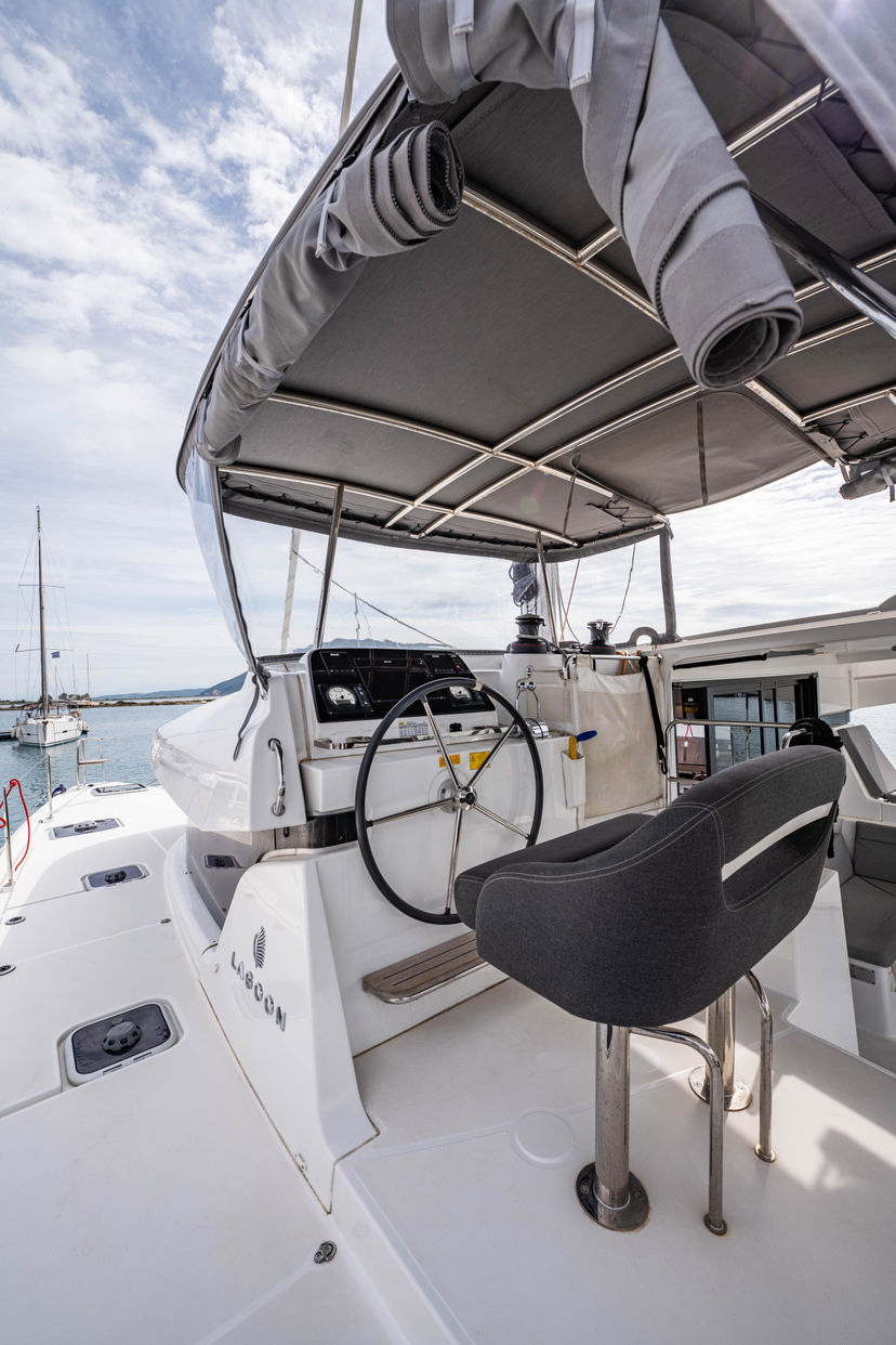 Lagoon 42 Nala