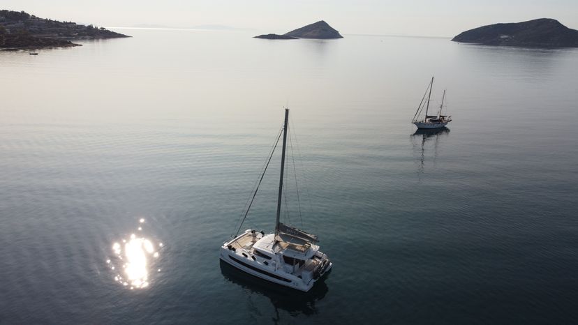 Bali Catamarans 4.2 Leo