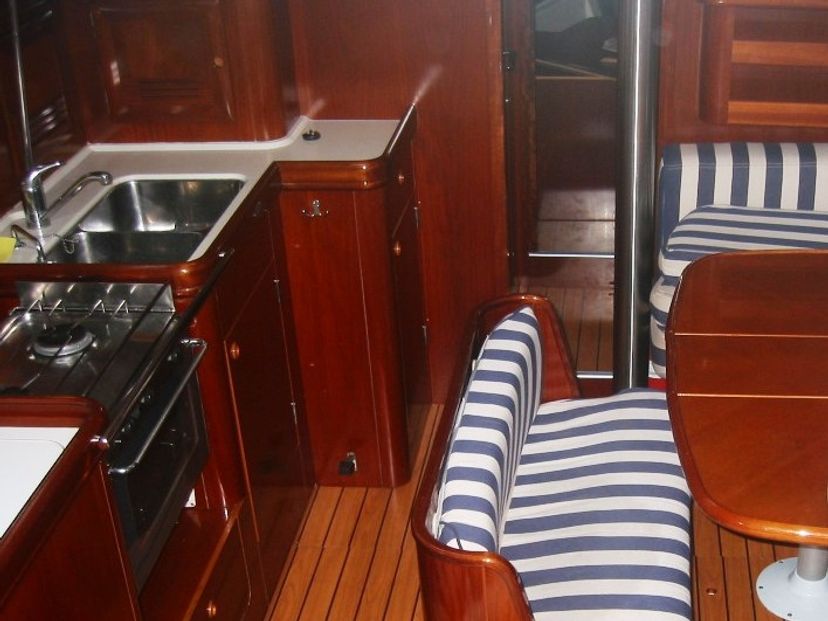 Beneteau OCEANIS 411 HYPO