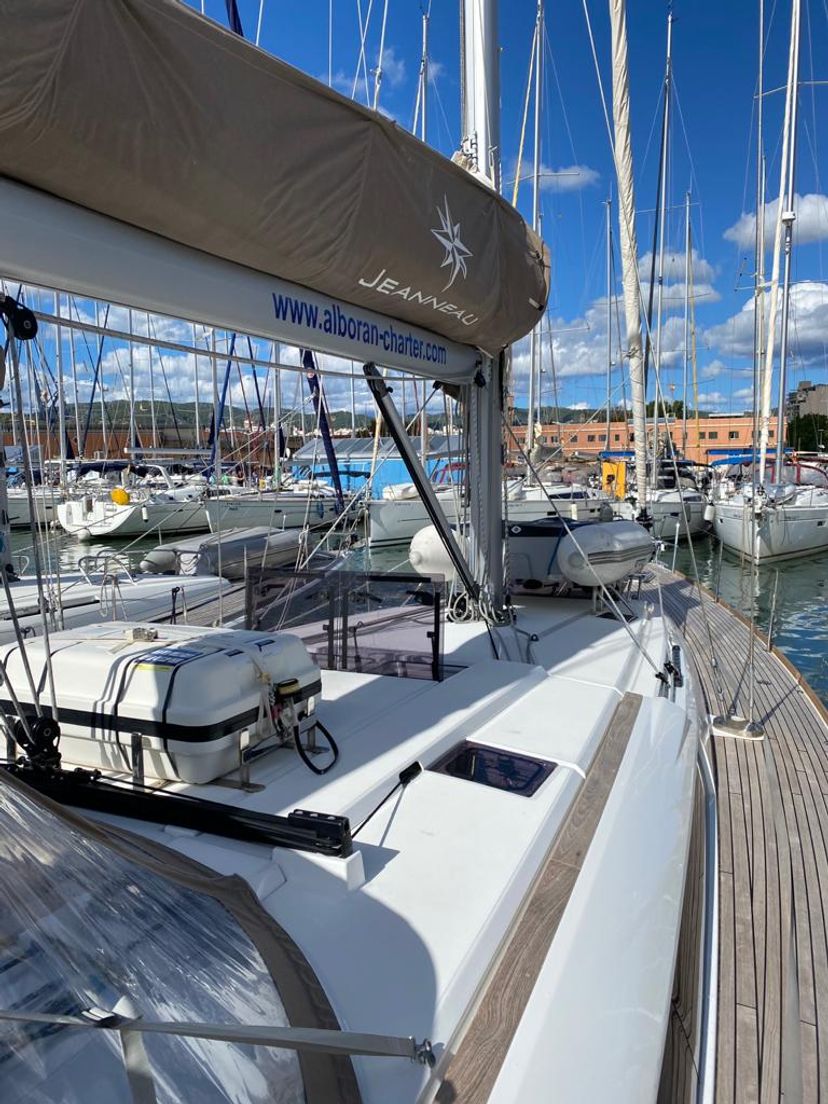 Jeanneau 51 Alboran Pacharan (Cabo Verde)