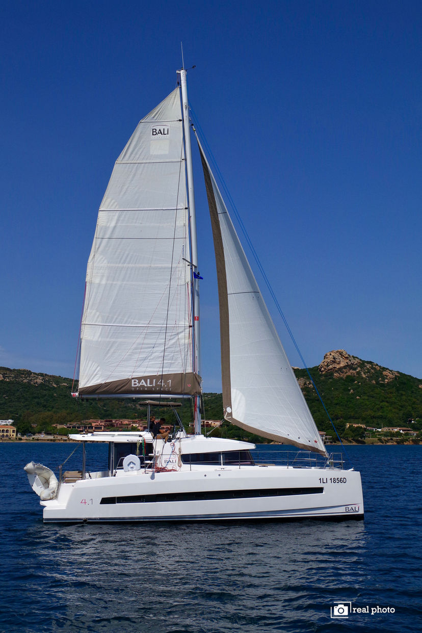 Bali Catamarans 4.1 Alba - Water maker, Solar Panel