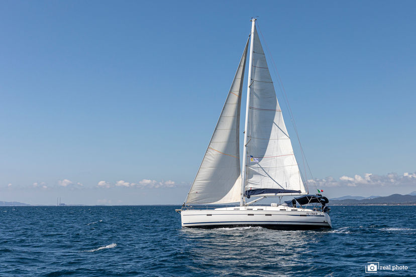 Bavaria Yachtbau 50 Aladar - Solar Panel