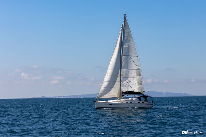 Bavaria Yachtbau 50 Aladar - Solar Panel