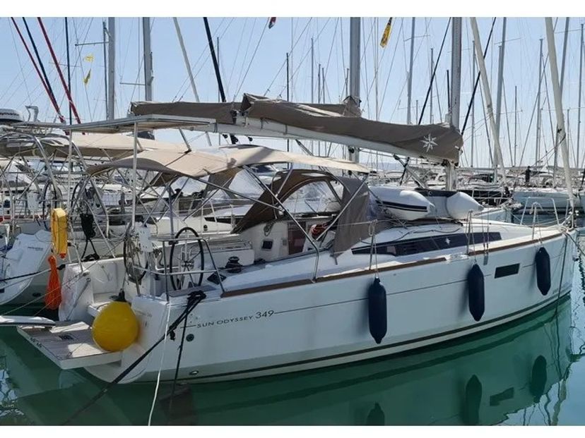 Jeanneau 49 Dorina