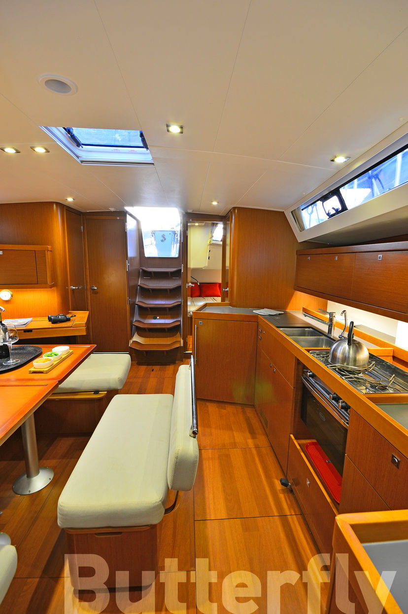 Beneteau 45 Butterfly