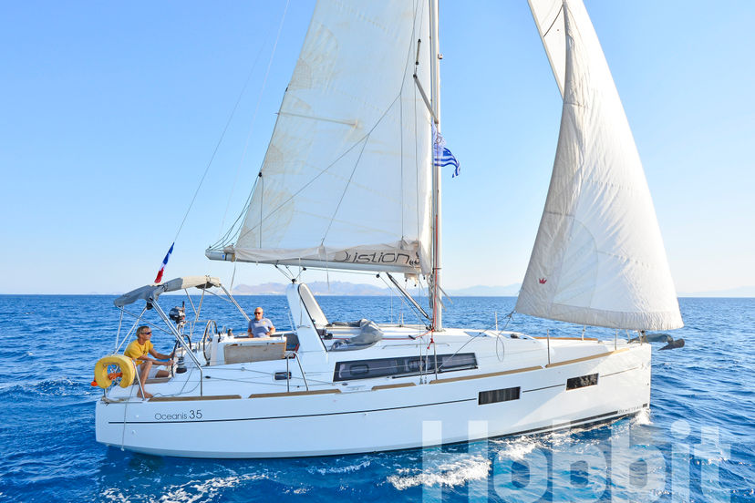 Beneteau OCEANIS 35 Hobbit