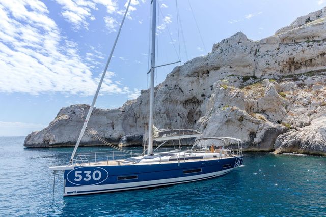 Dufour Yachts 53 Ionian Blue