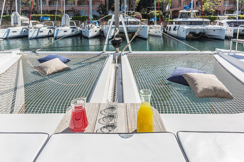 Catamarans Nautitech 46 Harmony Planet
