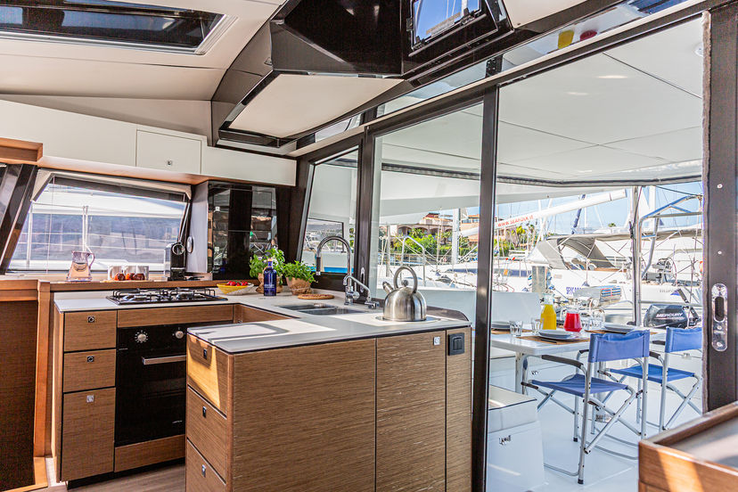 Catamarans Nautitech 46 Harmony Planet
