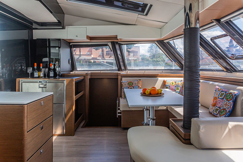 Catamarans Nautitech 46 Harmony Planet