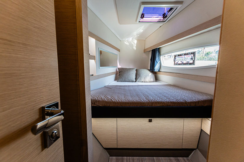 Fountaine Pajot 40 Relax Planet
